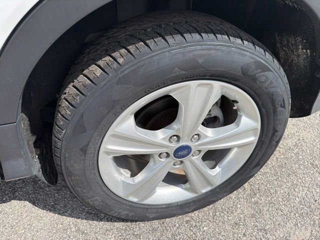 Used 2016 Ford Escape SE FWD image 17
