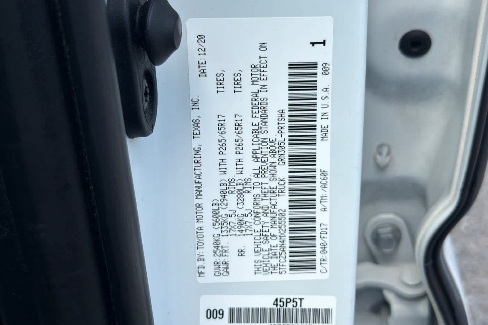 Used 2021 Toyota Tacoma TRD Sport w/ Technology Package AWD/4WD image 28