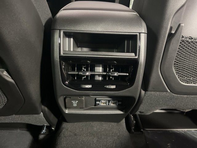 New 2025 Jeep Grand Cherokee Laredo X w/ Luxury Tech Group I image 28