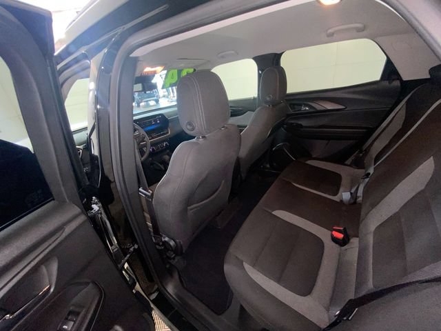 Used 2024 Chevrolet TrailBlazer LT FWD image 29