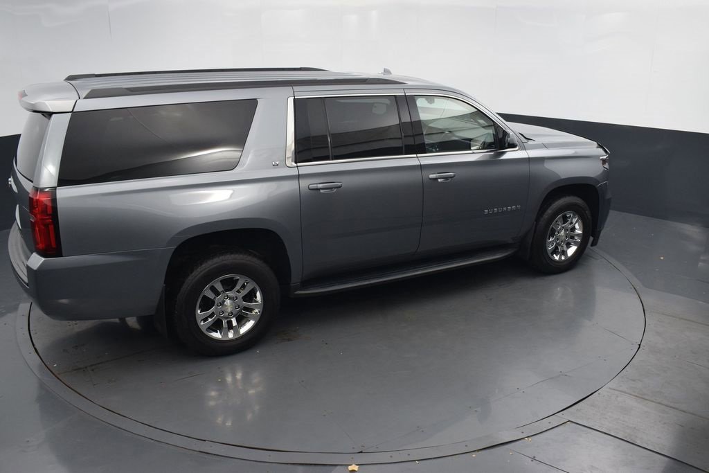 Used 2020 Chevrolet Suburban LT image 47