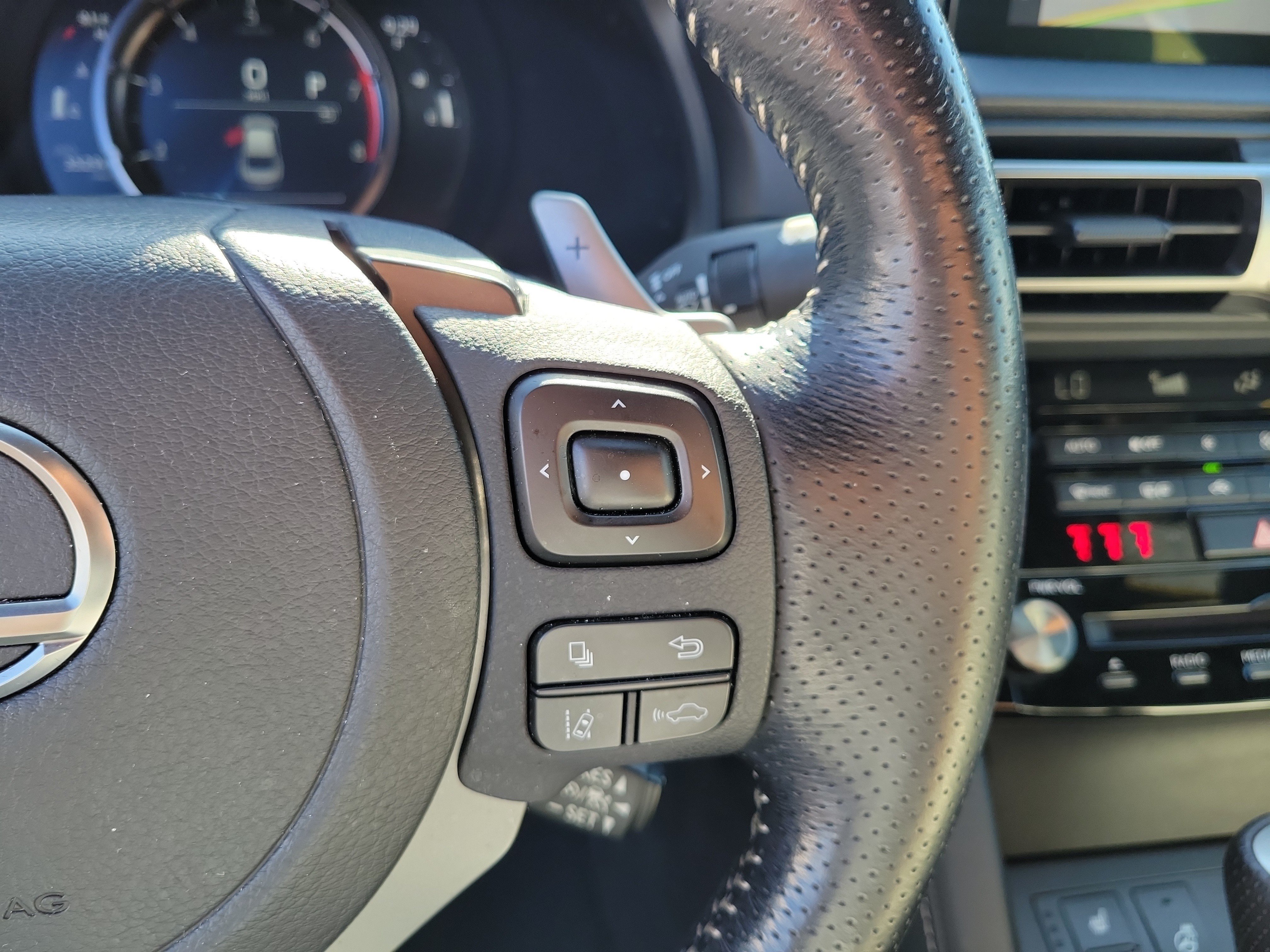 Used 2022 Lexus IS 350 F Sport w/ Navigation Package RWD image 23