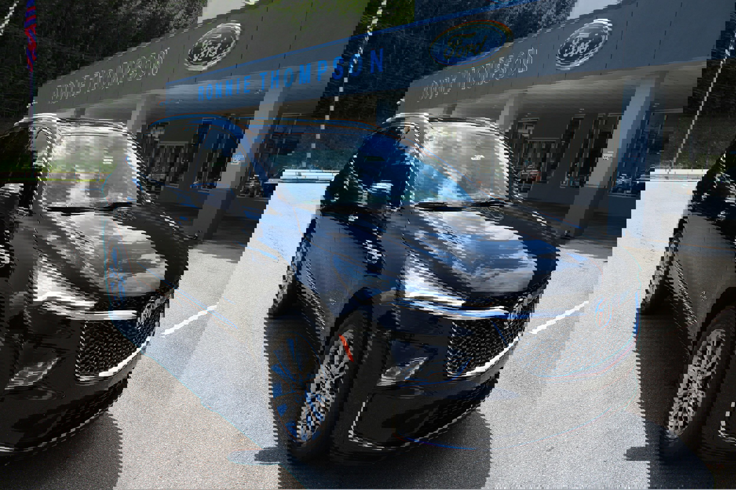 Used 2022 Buick Enclave Avenir w/ Avenir Technology Package image 1