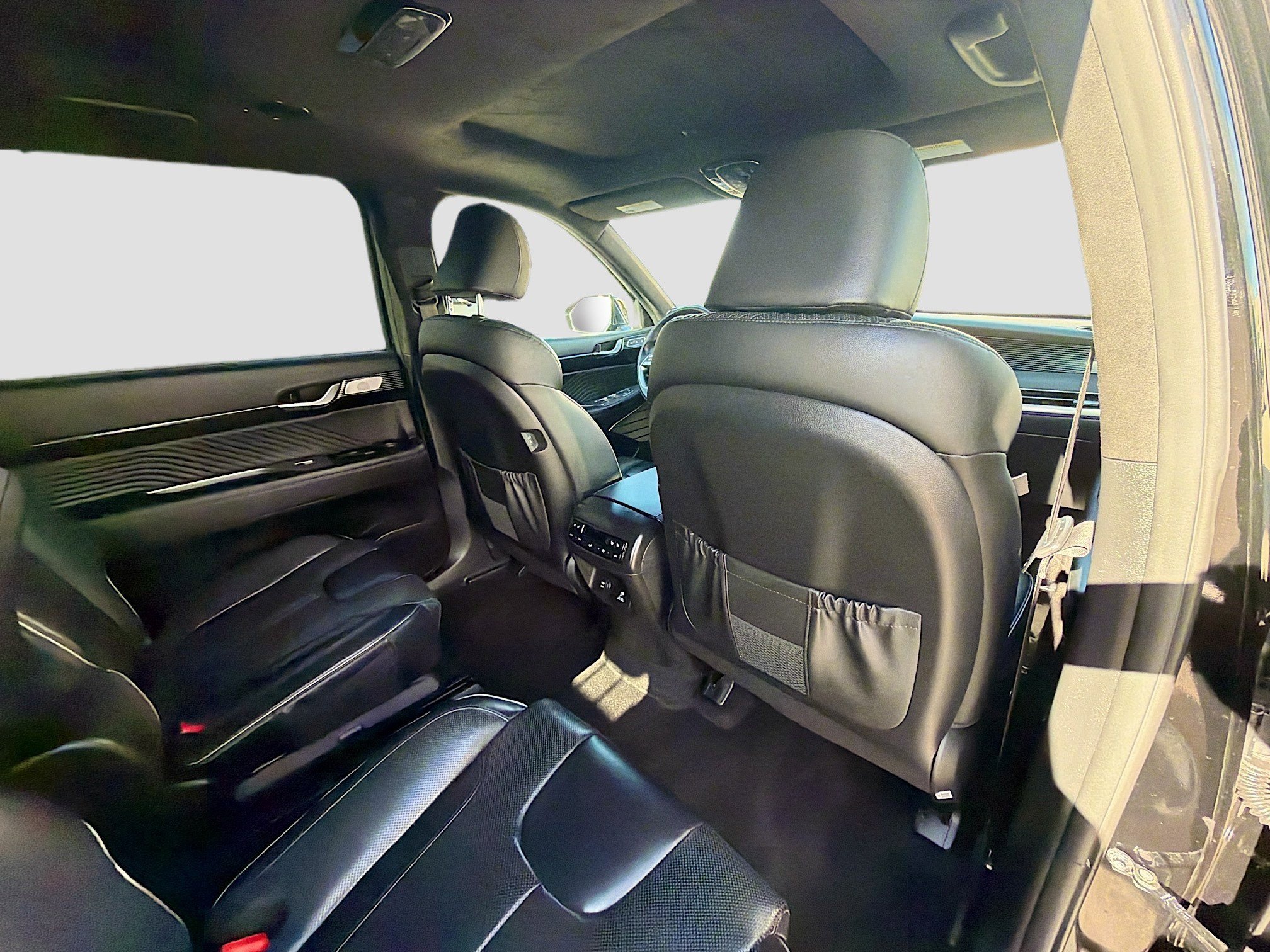 Used 2024 Hyundai Palisade Calligraphy image 28