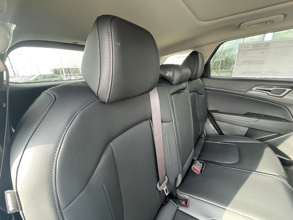 New 2026 Kia Sportage EX image 28