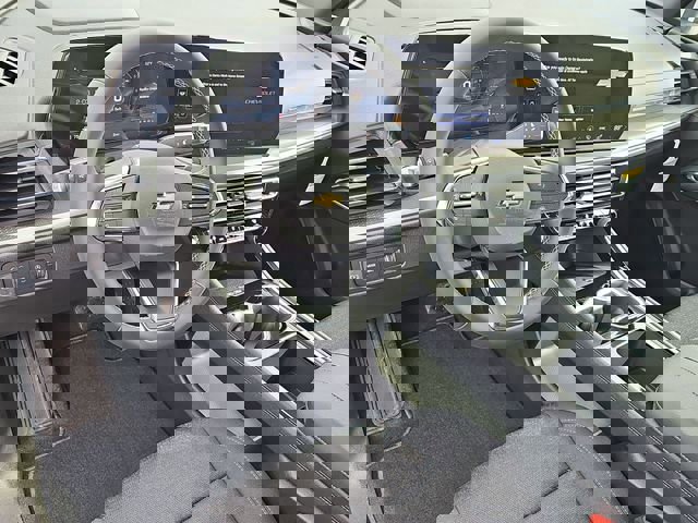 New 2026 Chevrolet Traverse LT image 11