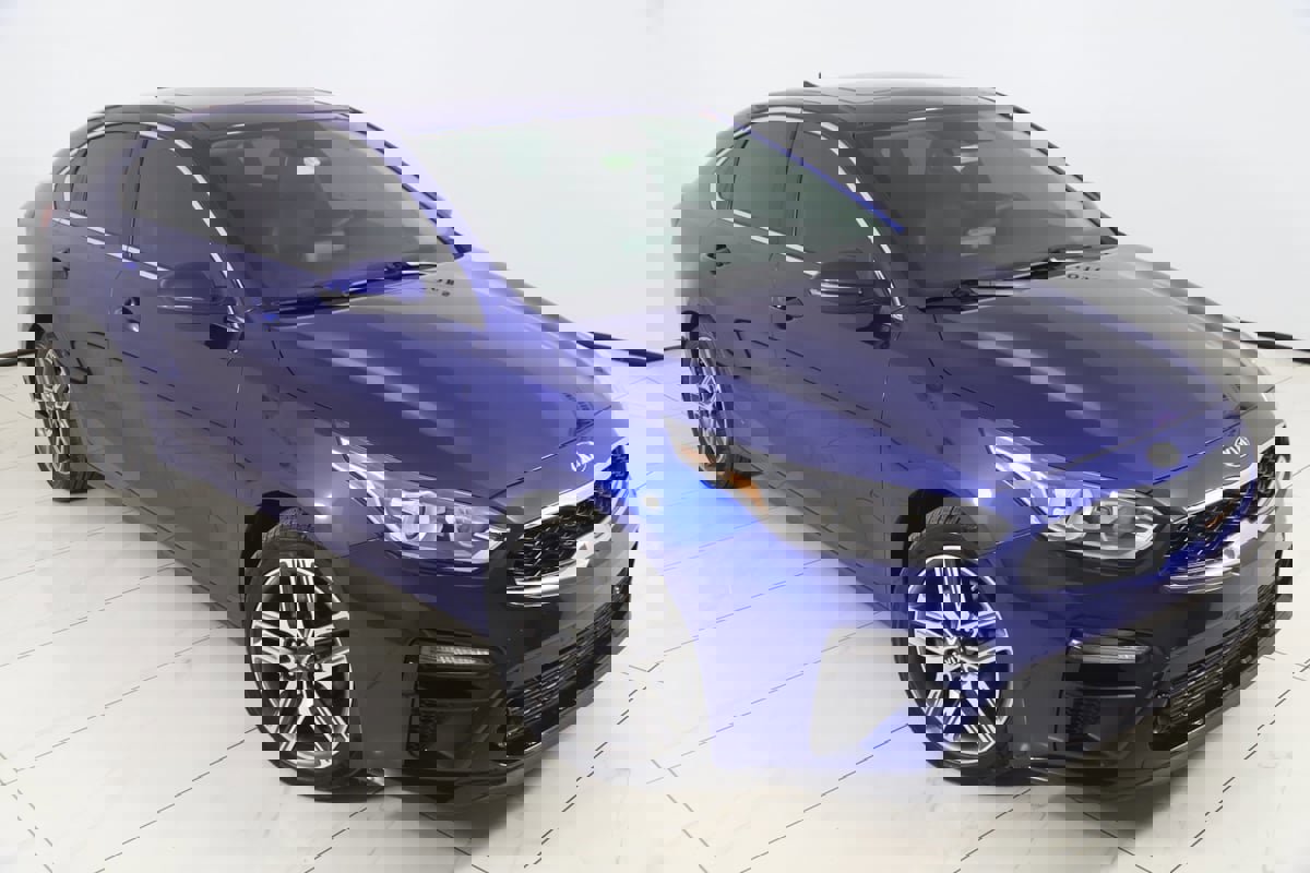 Used 2021 Kia Forte EX image 17