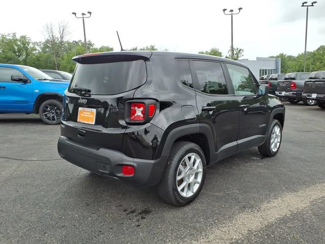 Certified 2023 Jeep Renegade Latitude AWD/4WD image 7