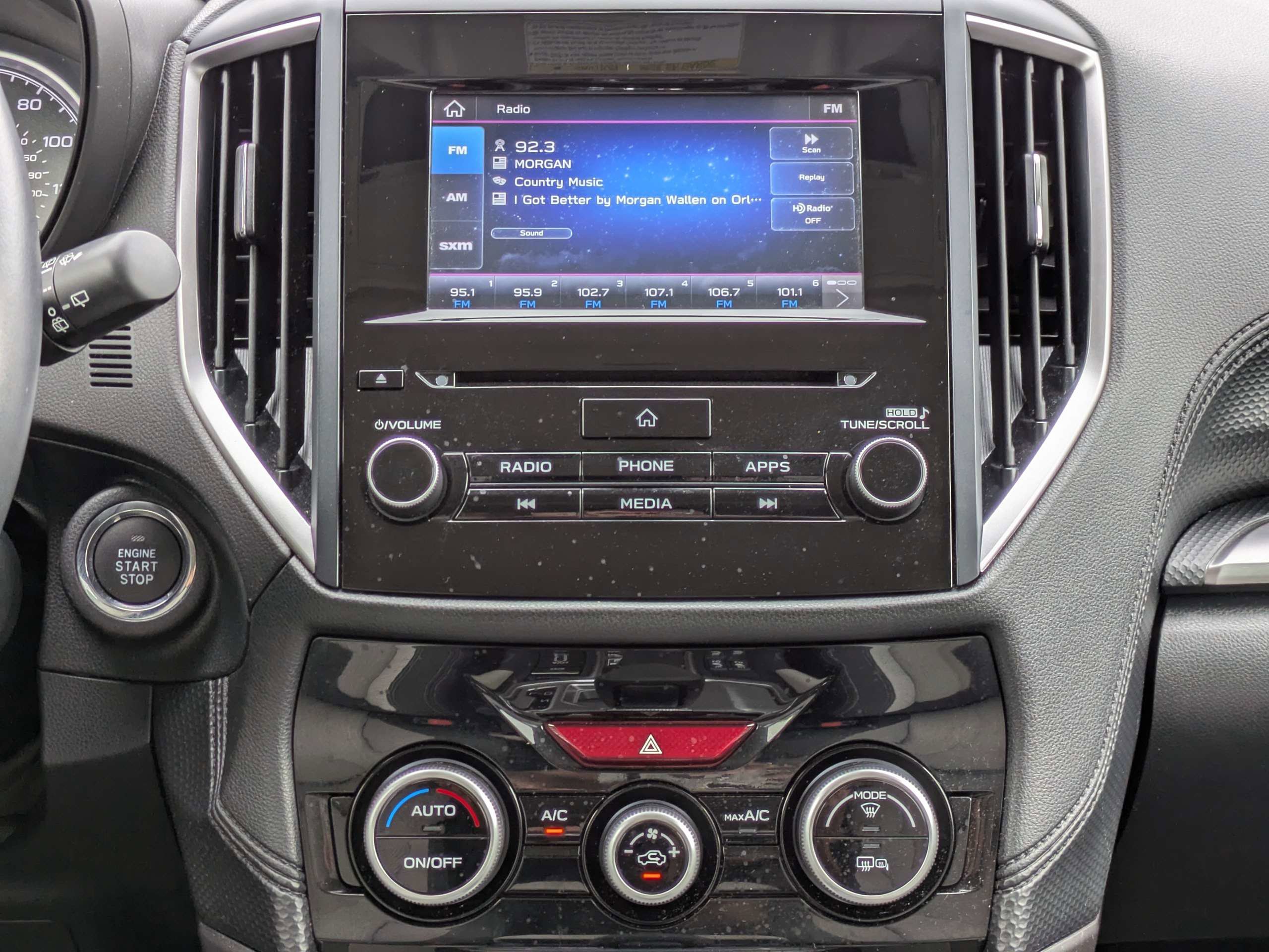 Used 2020 Subaru Forester Premium image 18