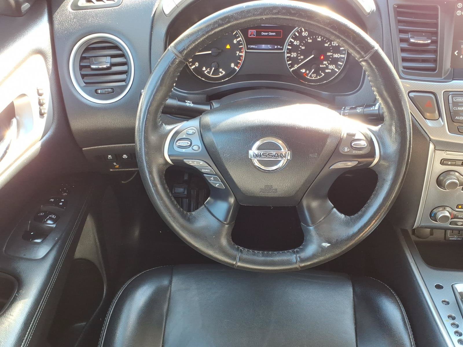Used 2020 Nissan Pathfinder SL AWD/4WD image 5