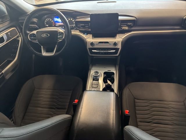 Used 2021 Ford Explorer XLT w/ Class III Trailer Tow Package image 18