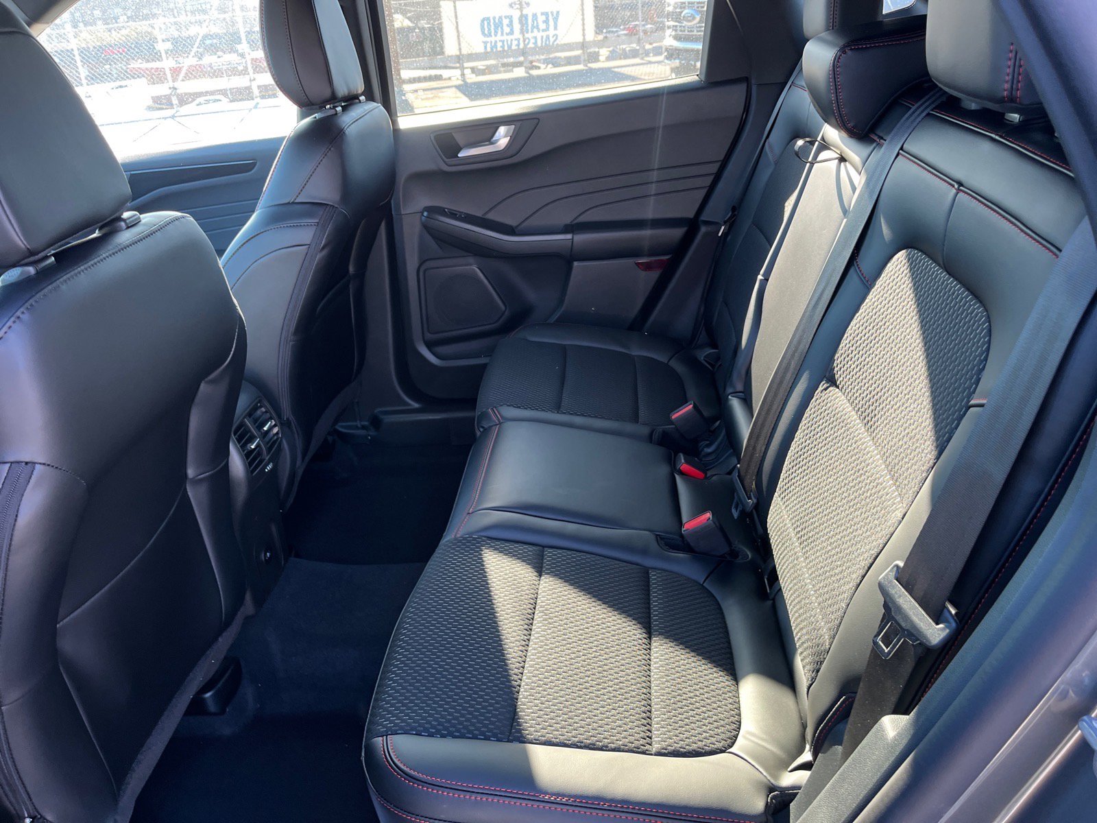 New 2026 Ford Escape ST-Line w/ Tech Pack #1 image 18