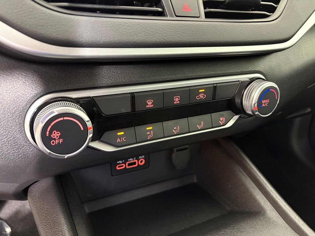 Used 2025 Nissan Altima 2.5 S FWD image 25