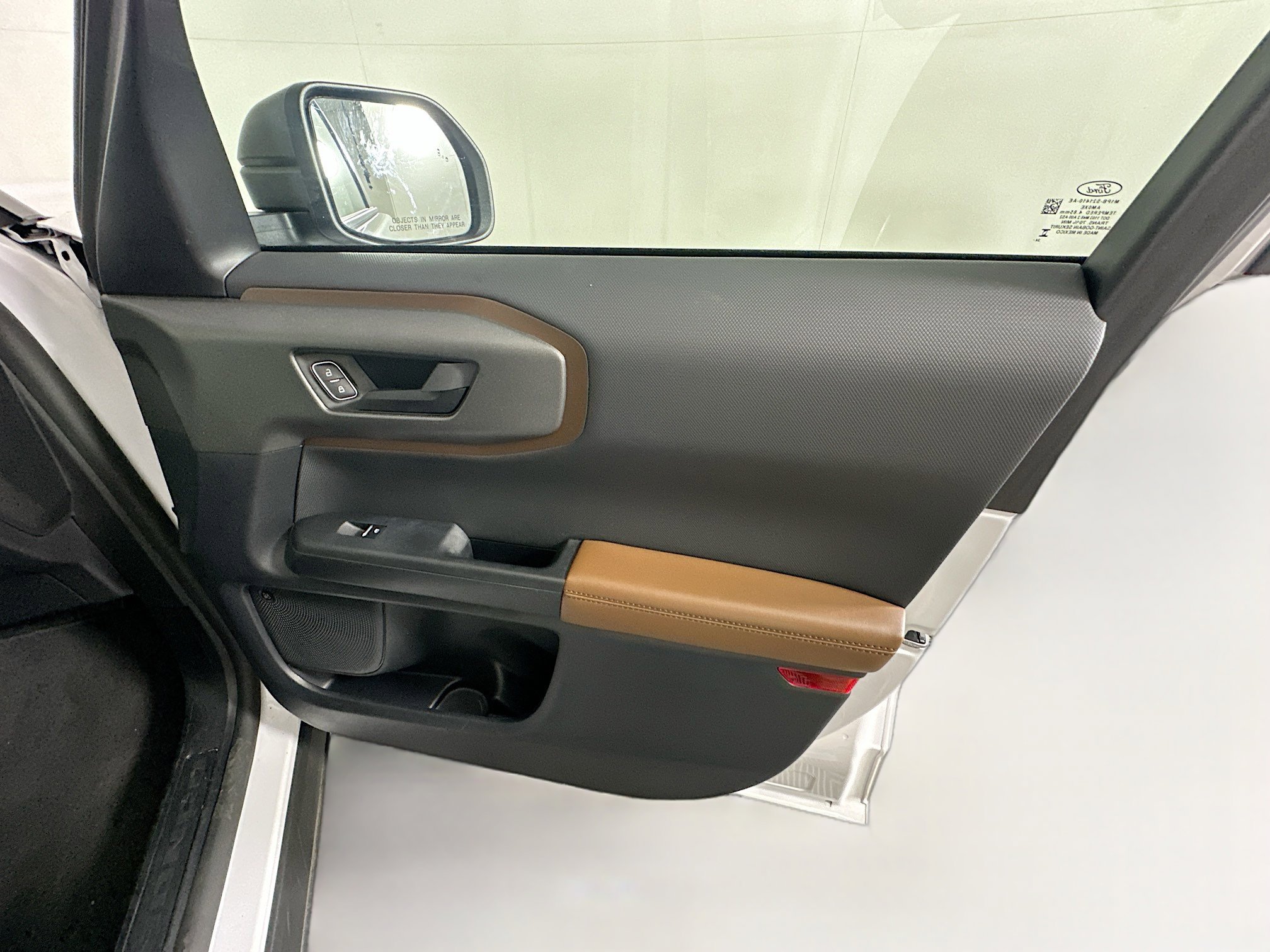 Used 2025 Ford Bronco Sport Outer Banks w/ Outer Banks Tech Package+ AWD/4WD image 31