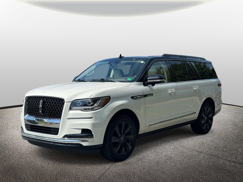 Used 2022 Lincoln Navigator L Black Label AWD/4WD image 4