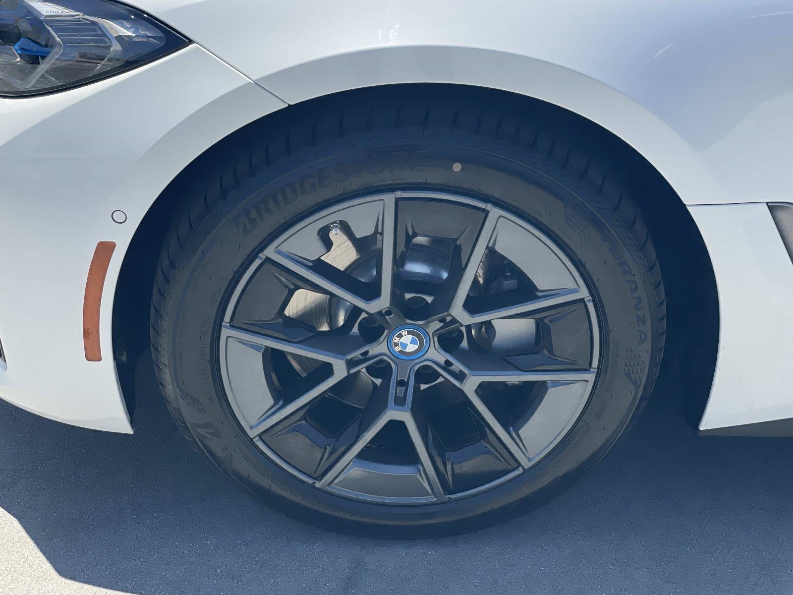 Certified 2023 BMW i4 eDrive40 w/ Premium Package RWD image 6