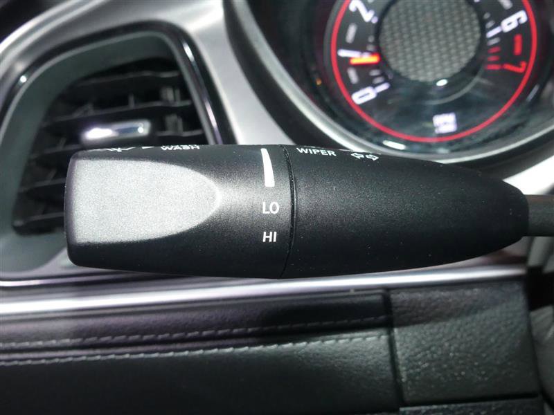 Used 2020 Dodge Challenger SXT w/ Plus Package image 31