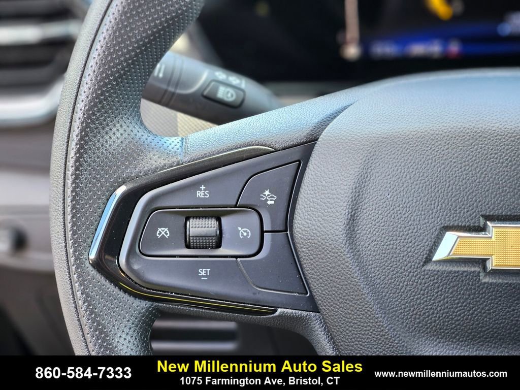 Used 2024 Chevrolet TrailBlazer LT image 27