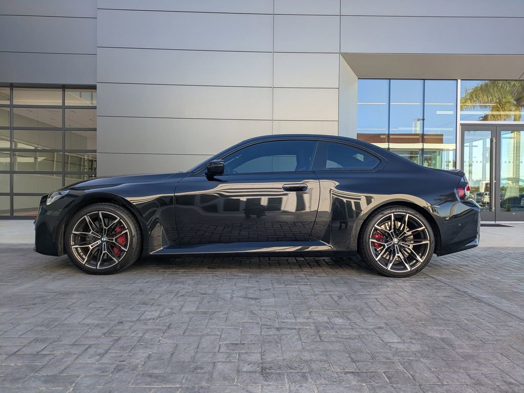 Used 2023 BMW M2 Base w/ Lighting Package image 7