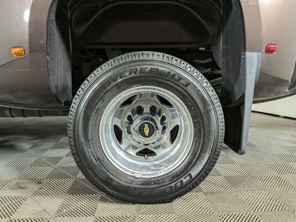 Used 2016 Chevrolet Silverado 3500 LTZ w/ Duramax Plus Package image 11