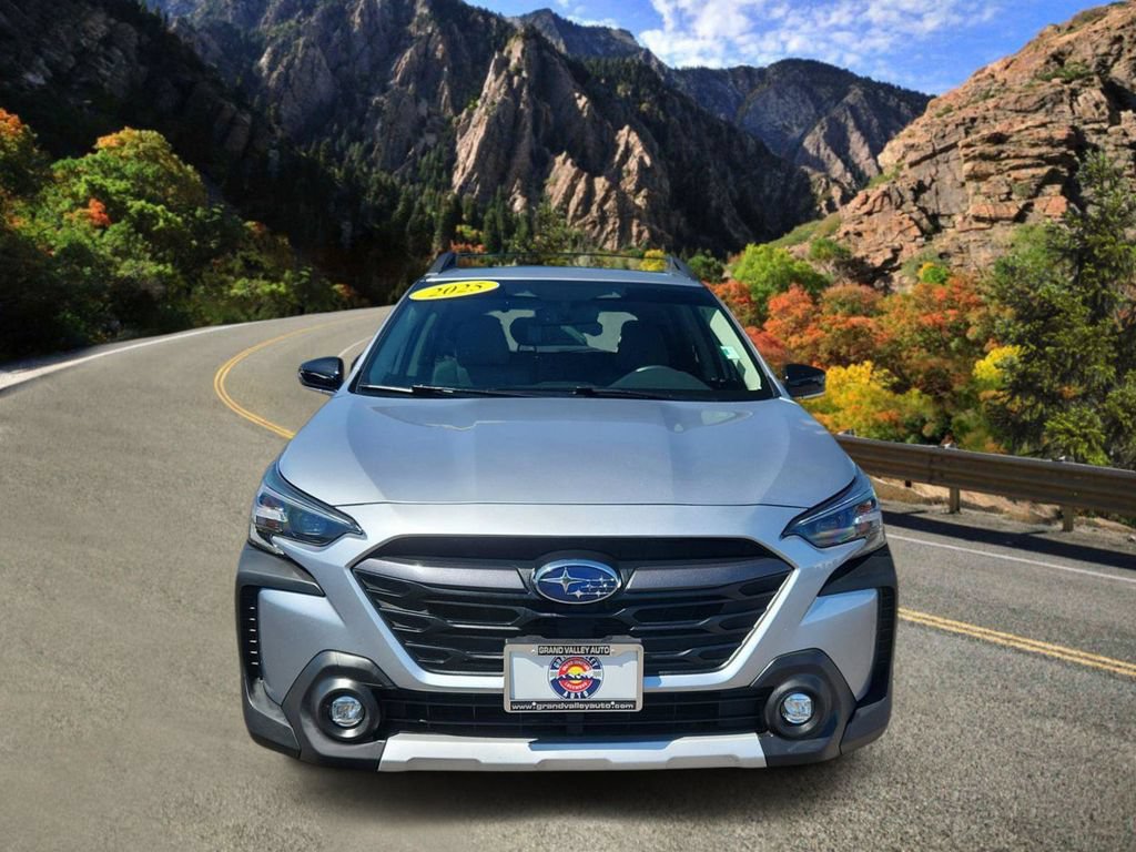 Used 2025 Subaru Outback Limited w/ Popular Package #2 AWD/4WD image 6