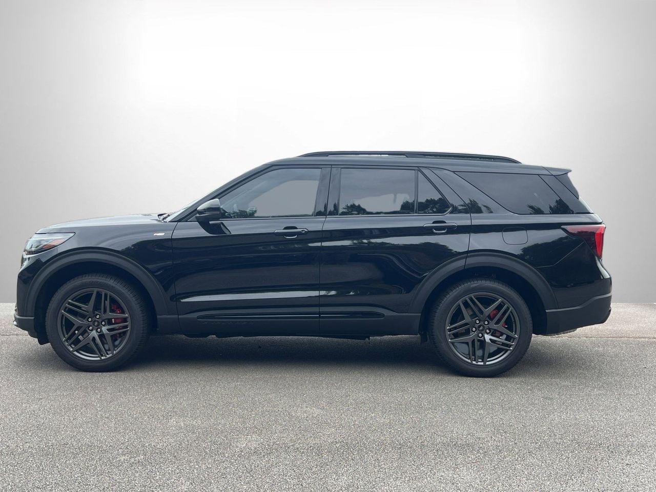 New 2026 Ford Explorer ST-Line w/ ST-Line Street Pack AWD/4WD image 23