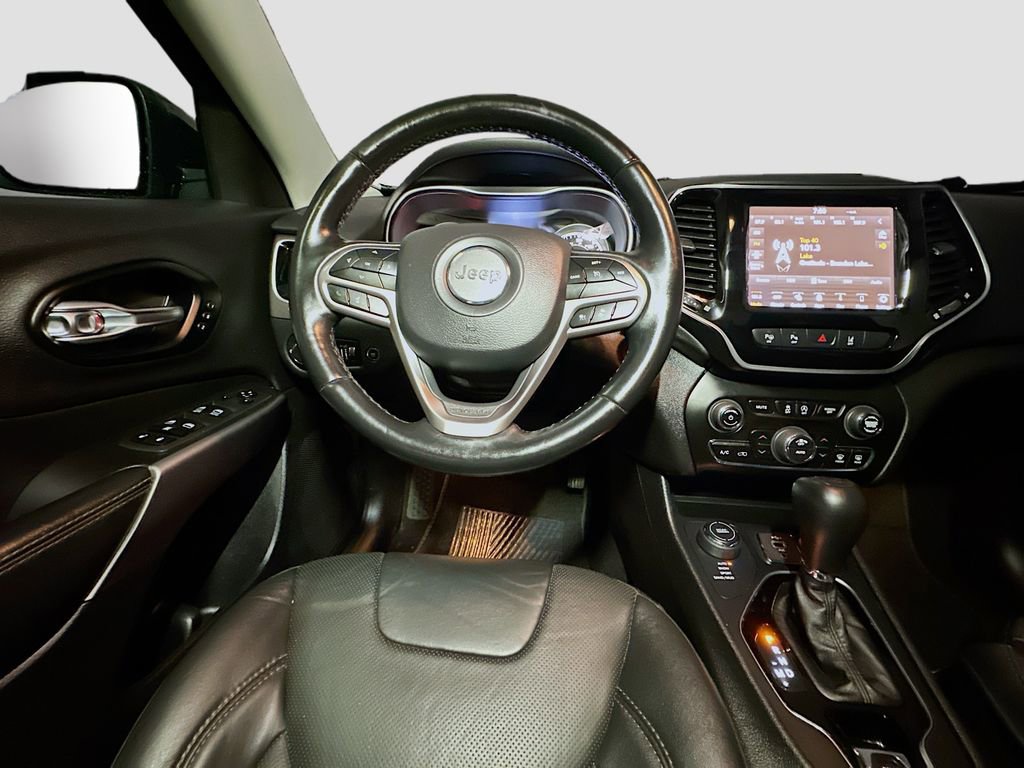 Certified 2021 Jeep Cherokee Limited w/ Elite Package AWD/4WD image 34