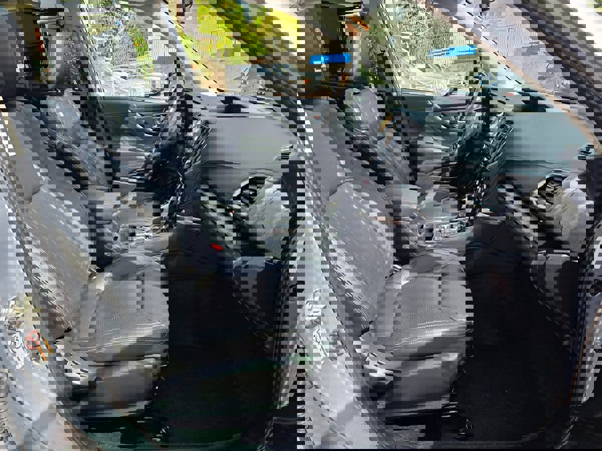 Used 2020 Subaru Forester Limited image 15