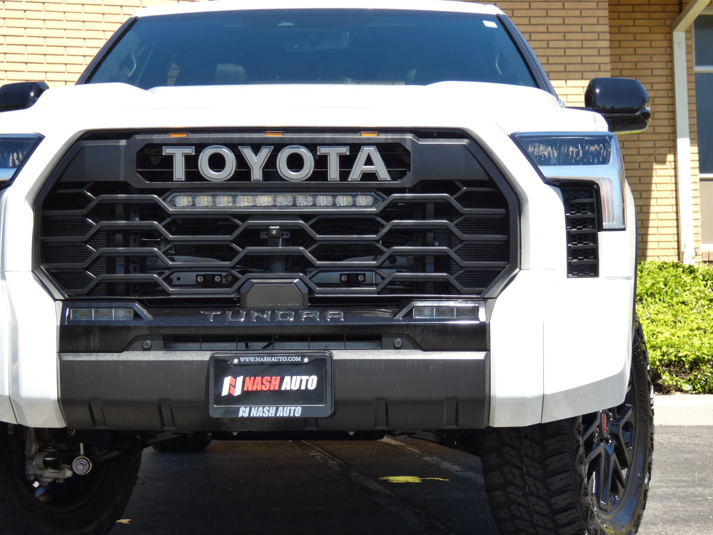 Used 2025 Toyota Tundra Limited image 20
