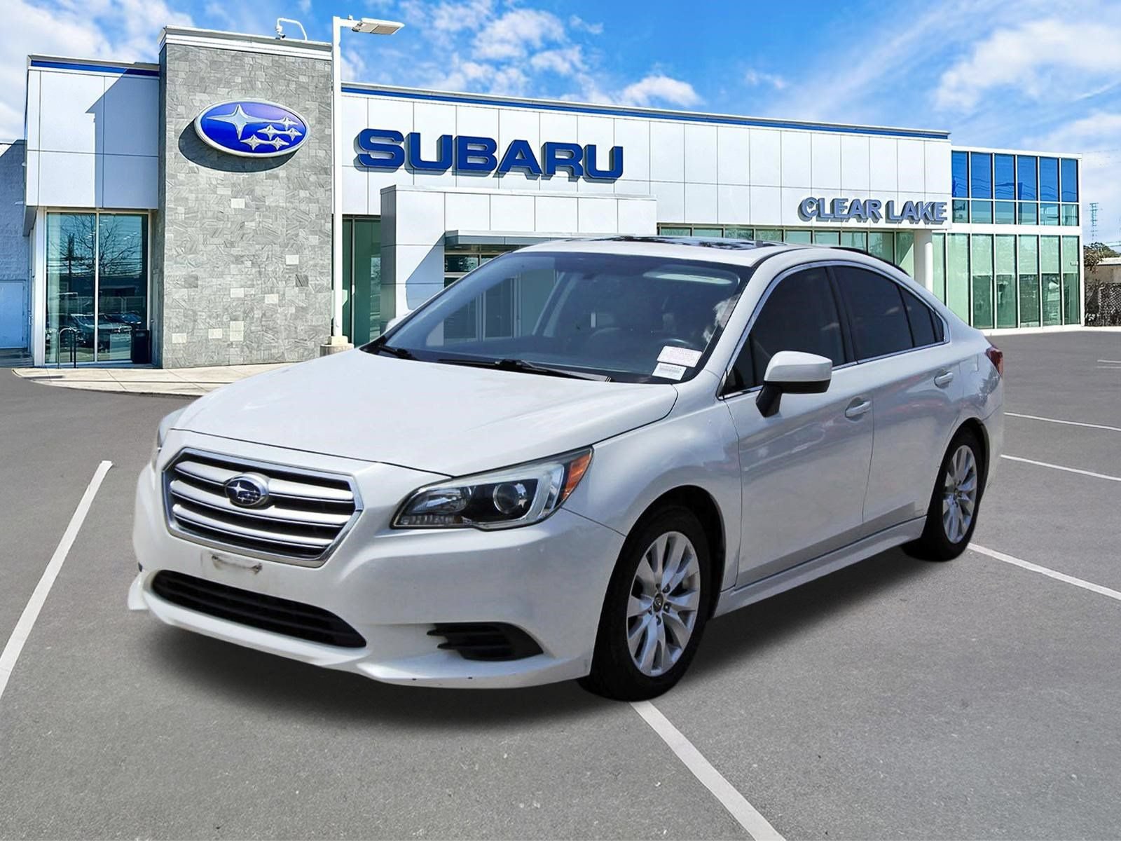 Used 2015 Subaru Legacy 2.5i Premium w/ Moonroof Package AWD/4WD image 3