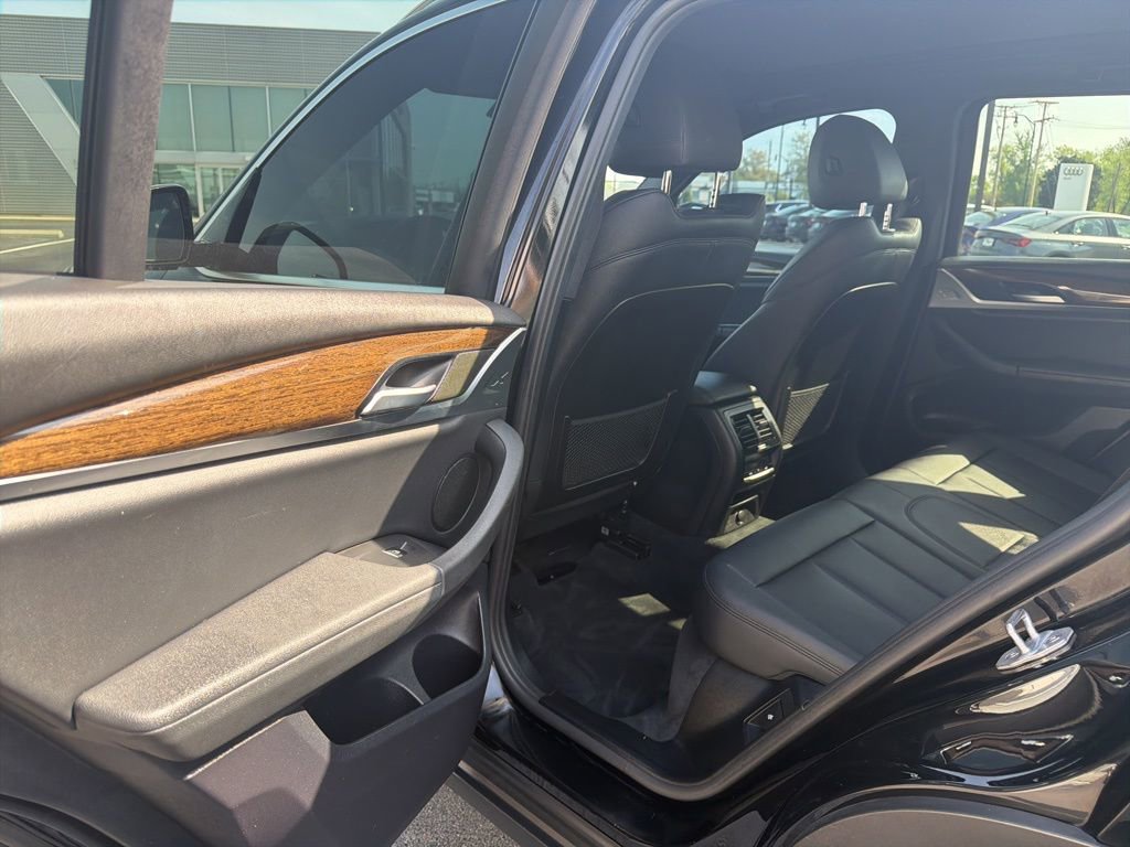 Used 2019 BMW X3 xDrive30i w/ Convenience Package AWD/4WD image 7