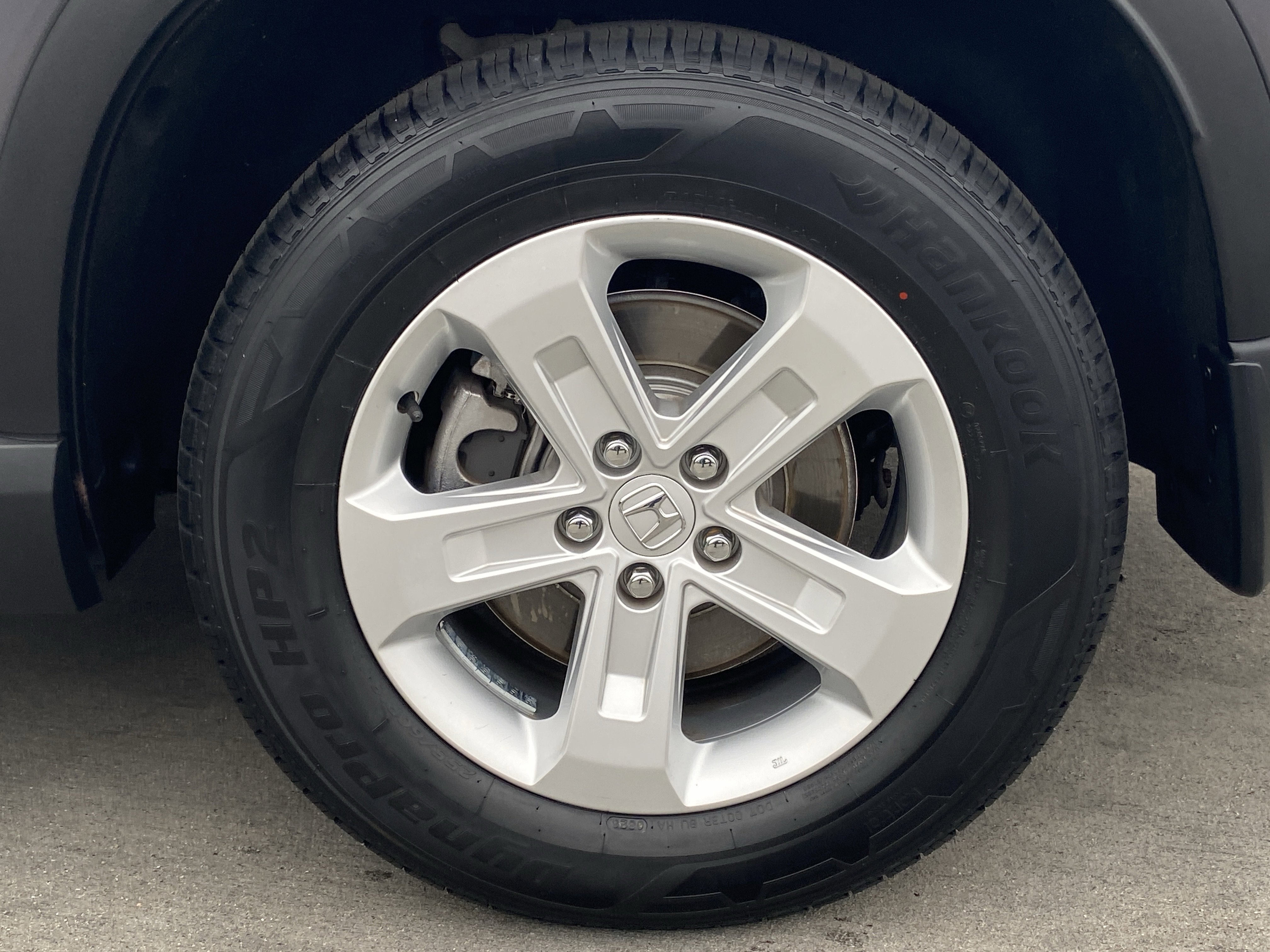 Used 2023 Honda Pilot LX image 6