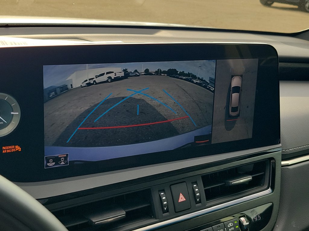 Used 2022 Lexus ES 350 Ultra Luxury FWD image 21