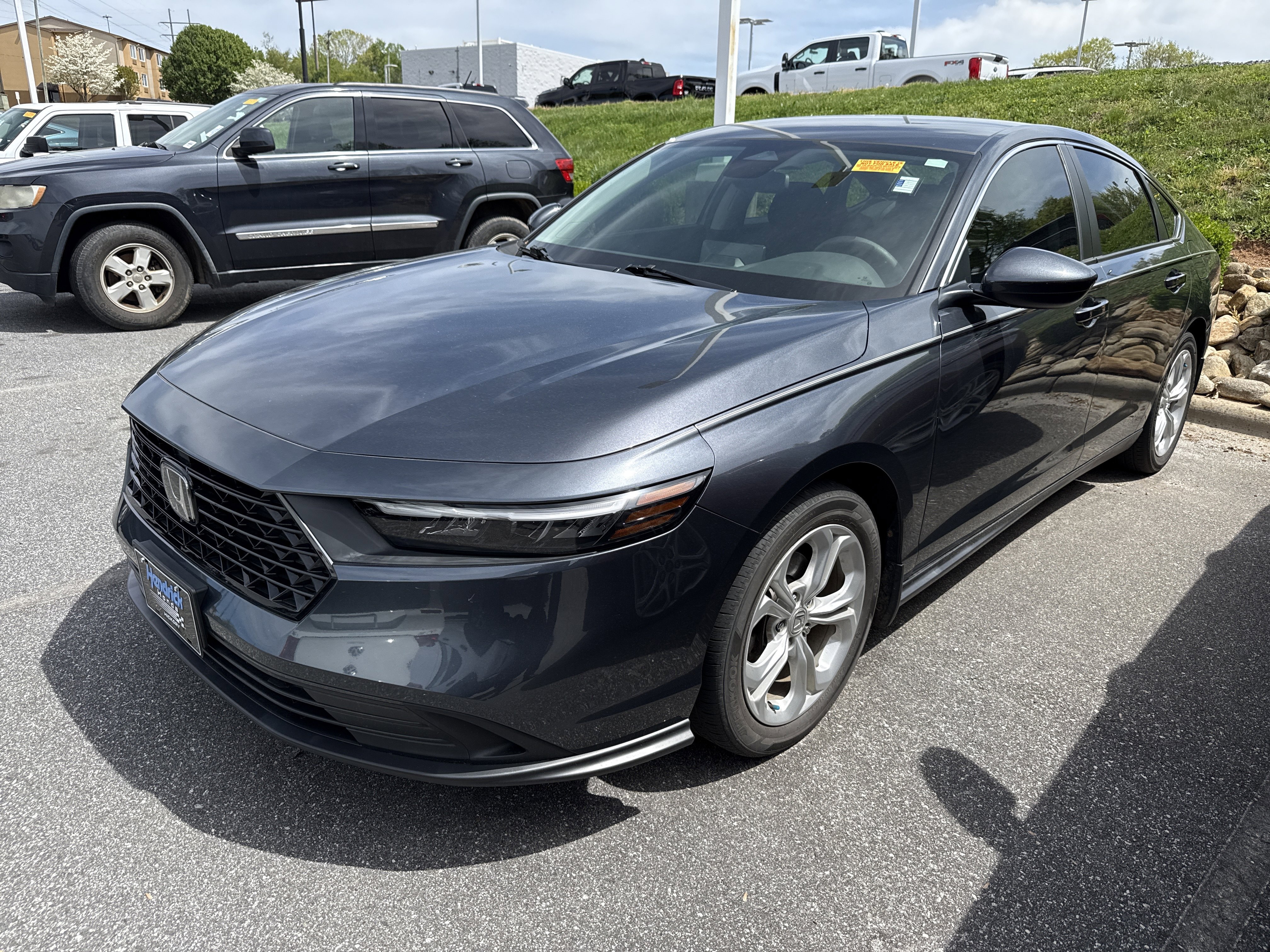 Used 2023 Honda Accord LX image 5
