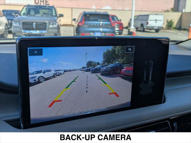 Certified 2022 Lincoln Nautilus AWD w/ Premium Package image 18