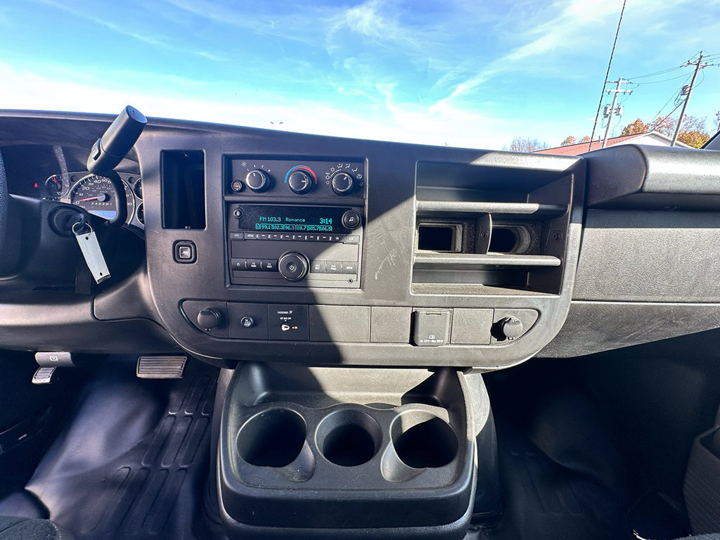 Used 2025 GMC Savana 2500 w/ Driver Convenience Package RWD image 28