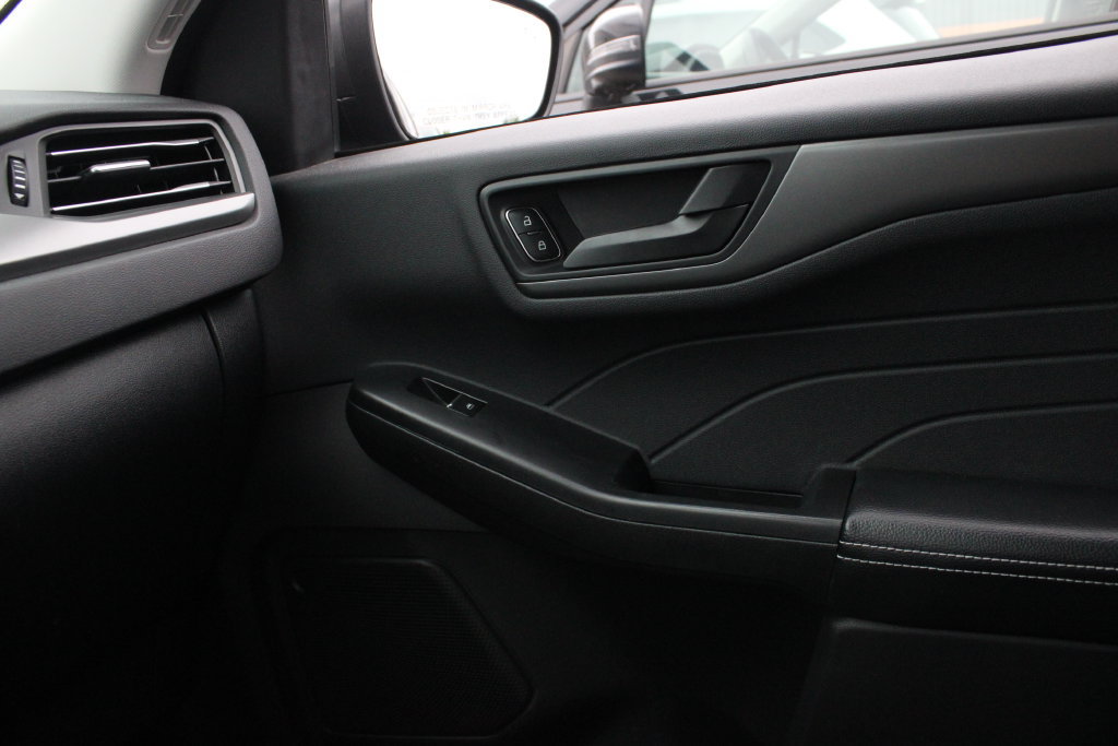Used 2023 Ford Escape Active AWD/4WD image 20