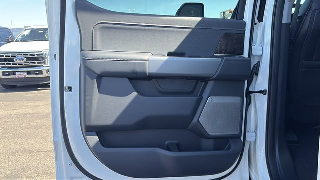 New 2026 Ford F250 Lariat w/ Black Appearance Package AWD/4WD image 14