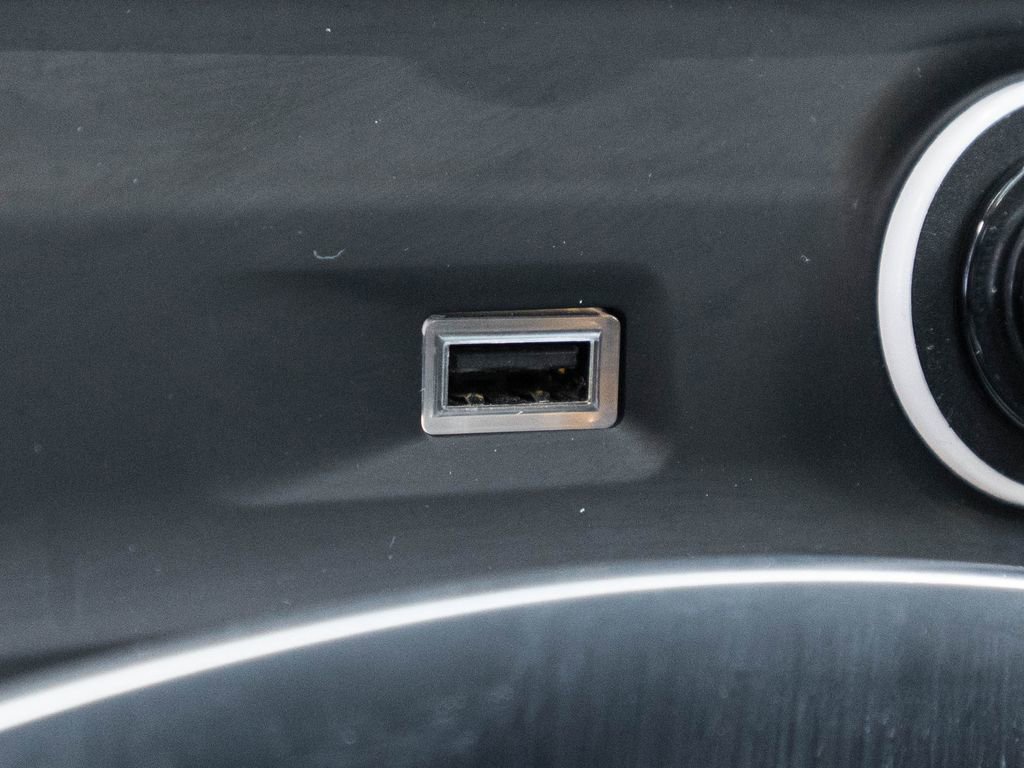 Used 2024 Alfa Romeo Stelvio Veloce image 30