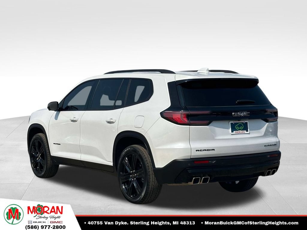 Certified 2024 GMC Acadia Elevation w/ Black Edition FWD image 3