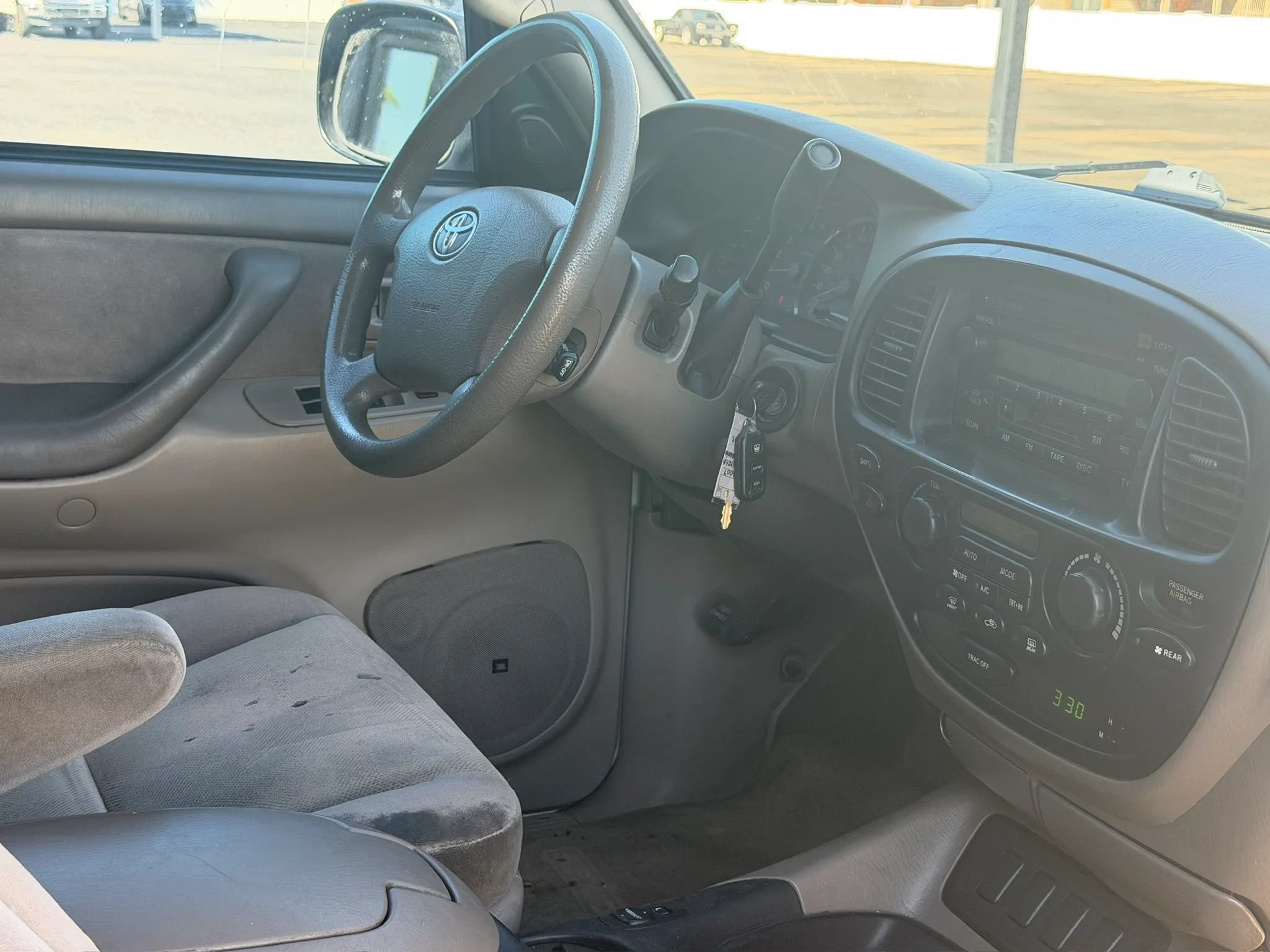Used 2007 Toyota Sequoia SR5 RWD image 28