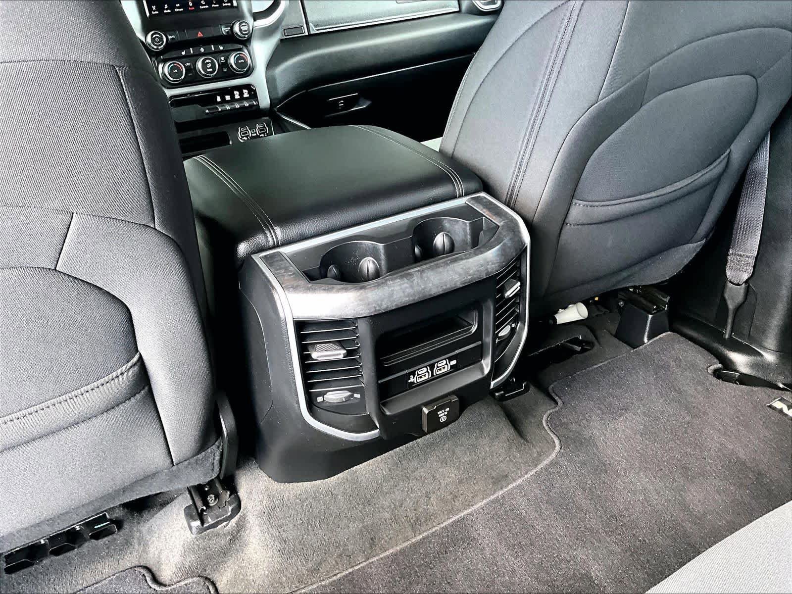 Used 2020 RAM 1500 Big Horn AWD/4WD image 28