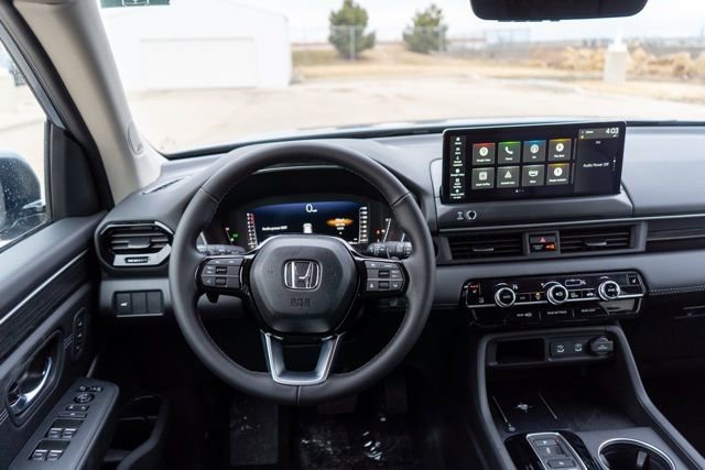 New 2026 Honda Pilot Touring image 15