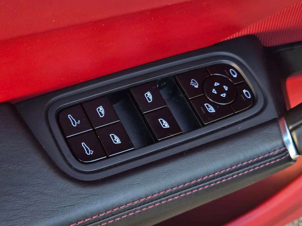 Used 2021 Porsche Cayenne S w/ Premium Package Plus image 12