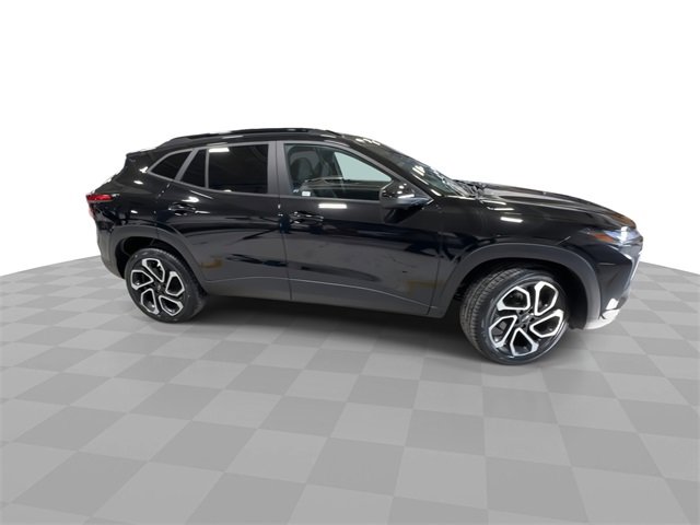 Used 2024 Chevrolet Trax RS w/ Sunroof Package image 6