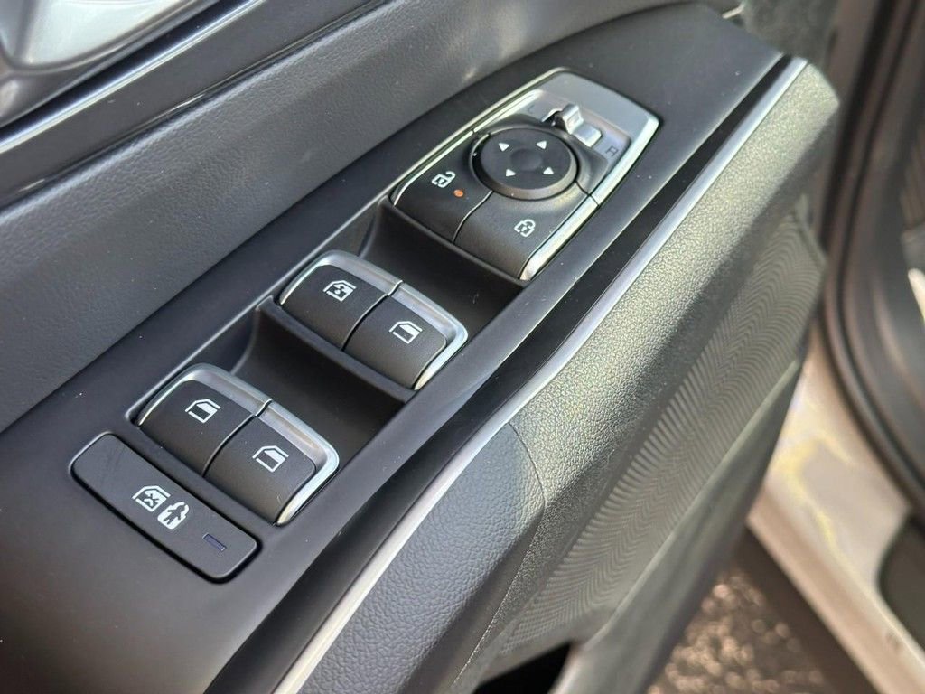 New 2026 Kia Sorento S w/ S Panoramic Sunroof Package image 15