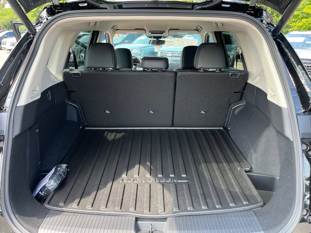 New 2026 Nissan Rogue SV AWD/4WD image 21