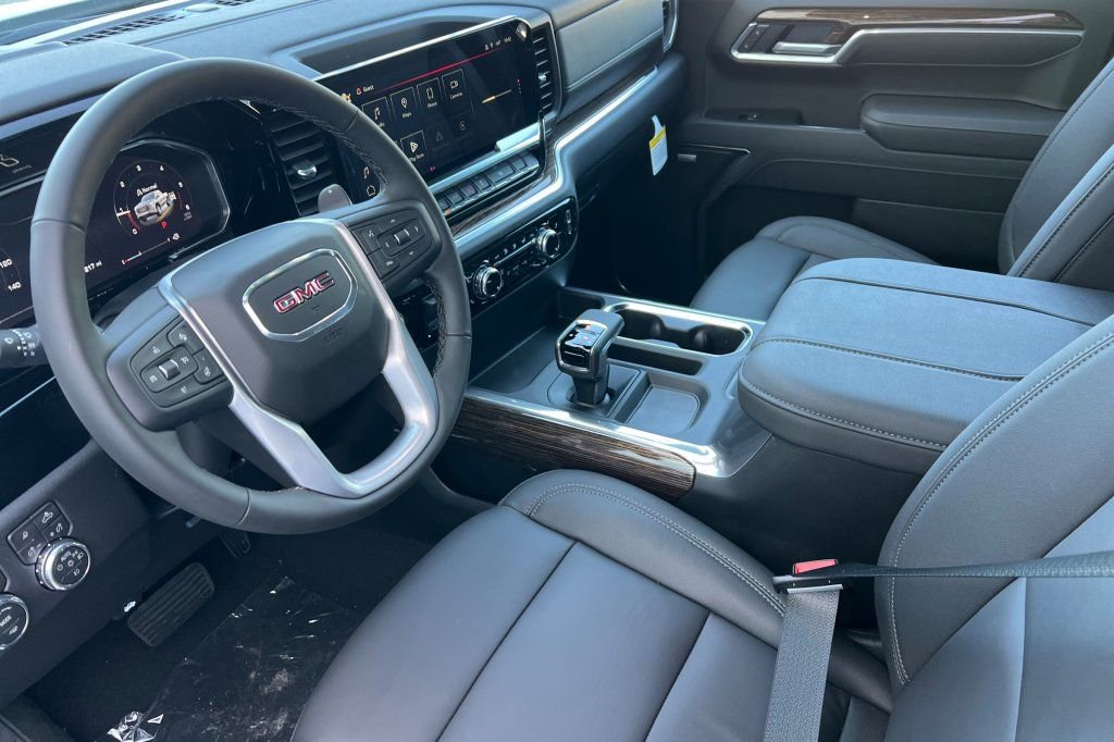New 2026 GMC Sierra 1500 Elevation w/ Elevation Premium Package AWD/4WD image 7