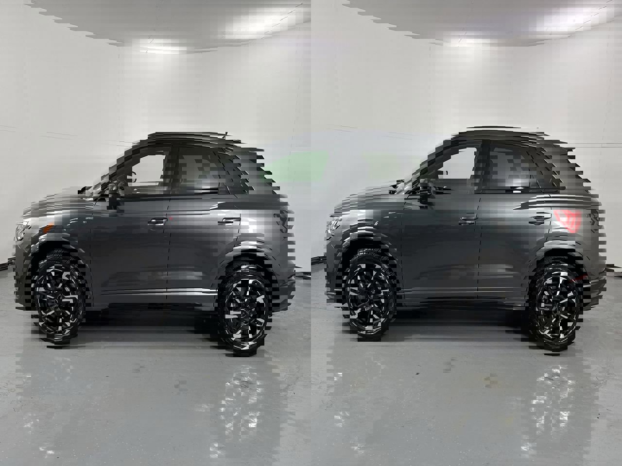 Used 2025 Audi Q3 2.0T Premium Plus w/ Premium Plus Package video 2