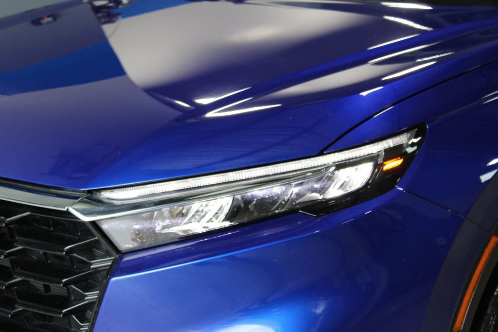 Used 2023 Honda CR-V EX-L image 2